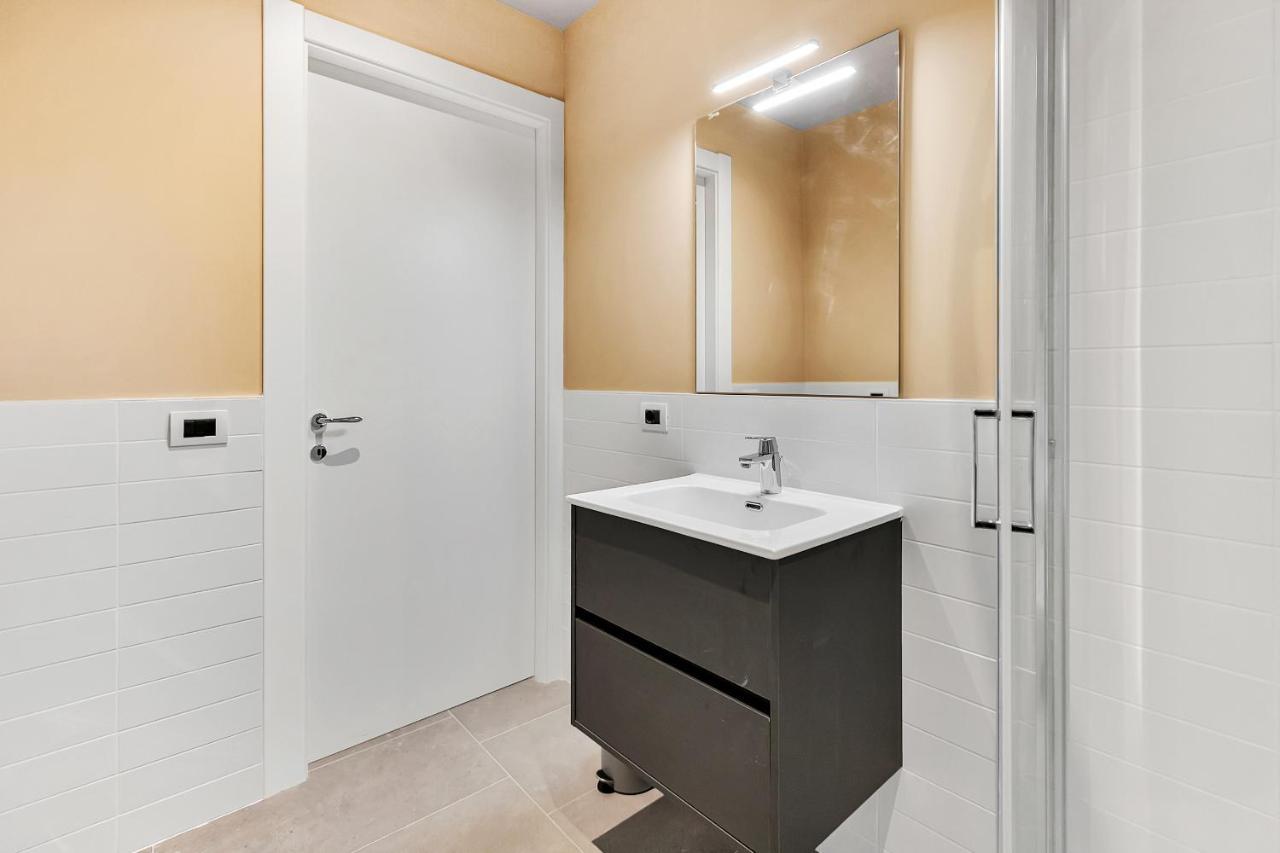 부치나스코 Alessia'S Flat- Naviglio Grande 아파트 외부 사진