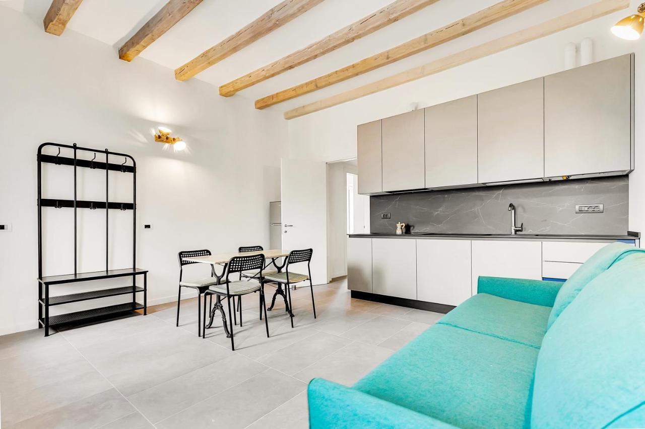 부치나스코 Alessia'S Flat- Naviglio Grande 아파트 외부 사진