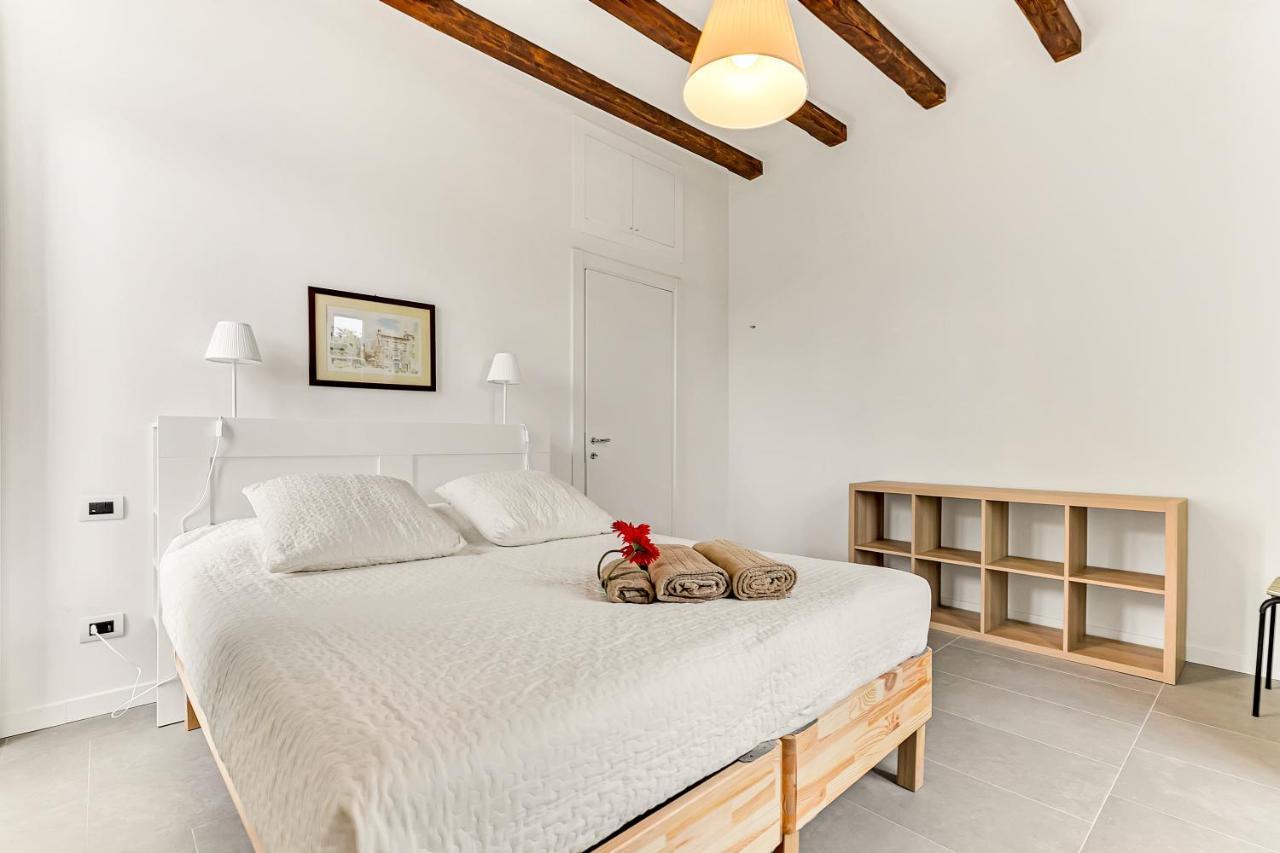 부치나스코 Alessia'S Flat- Naviglio Grande 아파트 외부 사진